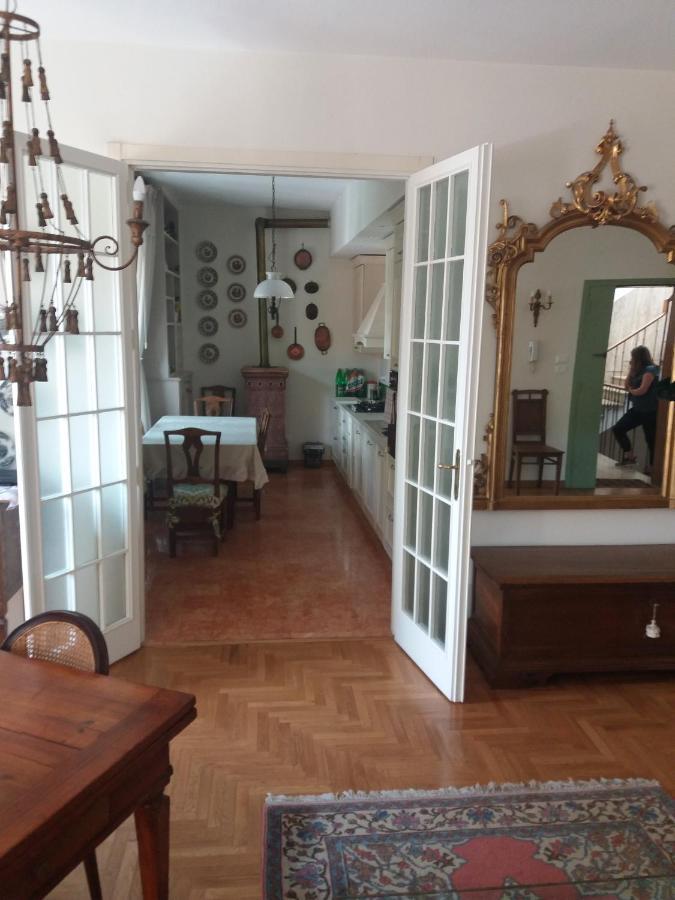 Relais Lola Apartment Bologna Bagian luar foto
