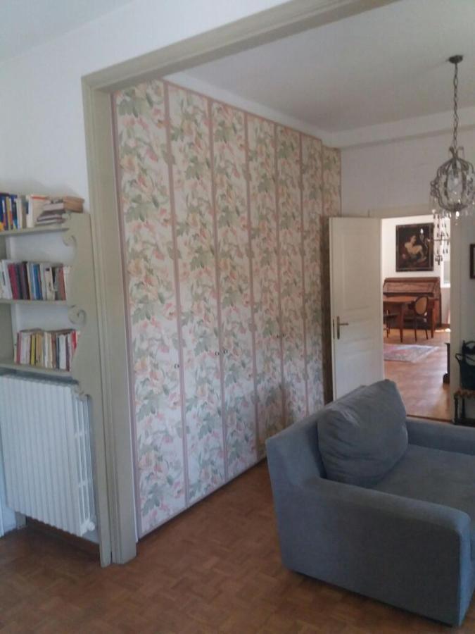 Relais Lola Apartment Bologna Bagian luar foto