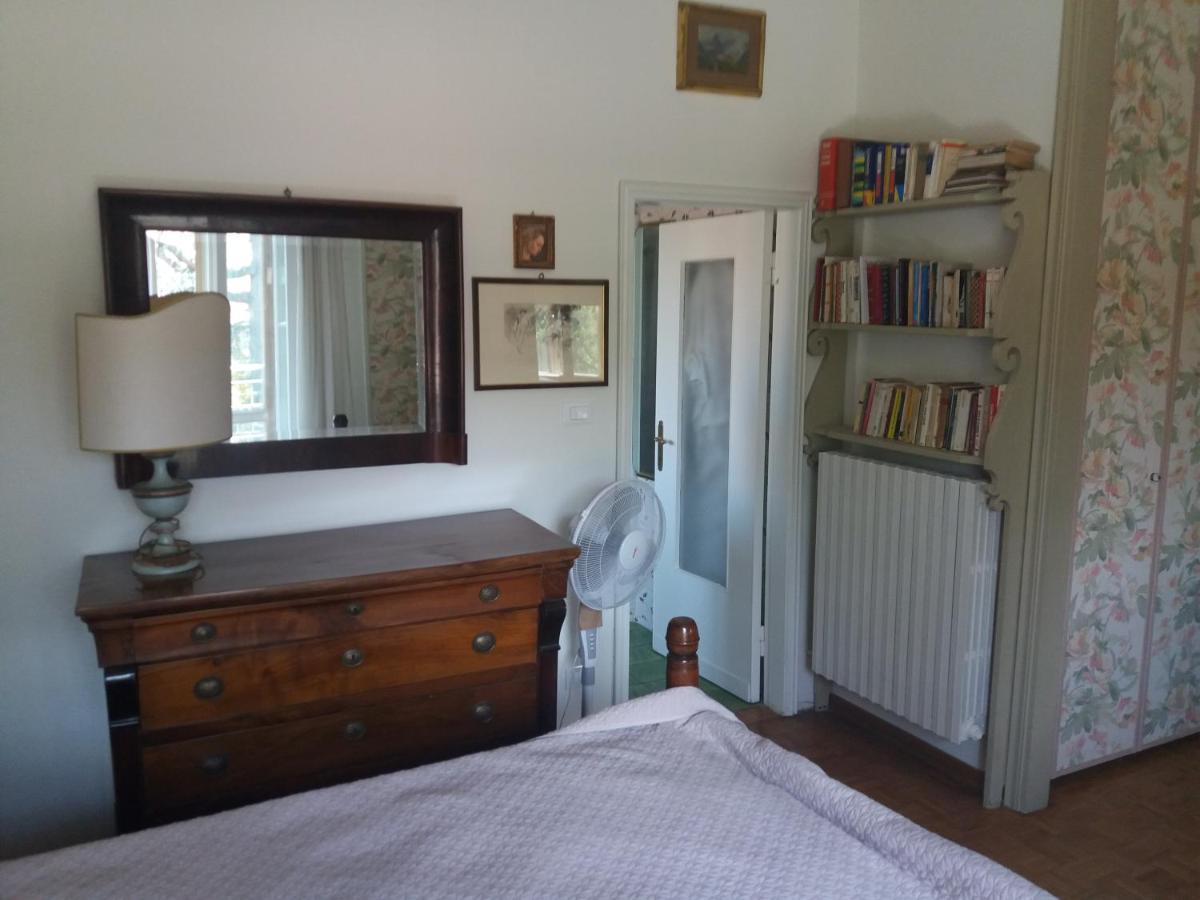 Relais Lola Apartment Bologna Bagian luar foto