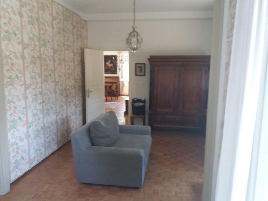 Relais Lola Apartment Bologna Bagian luar foto
