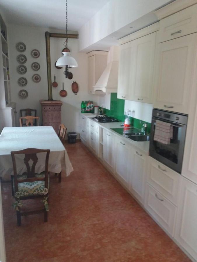 Relais Lola Apartment Bologna Bagian luar foto